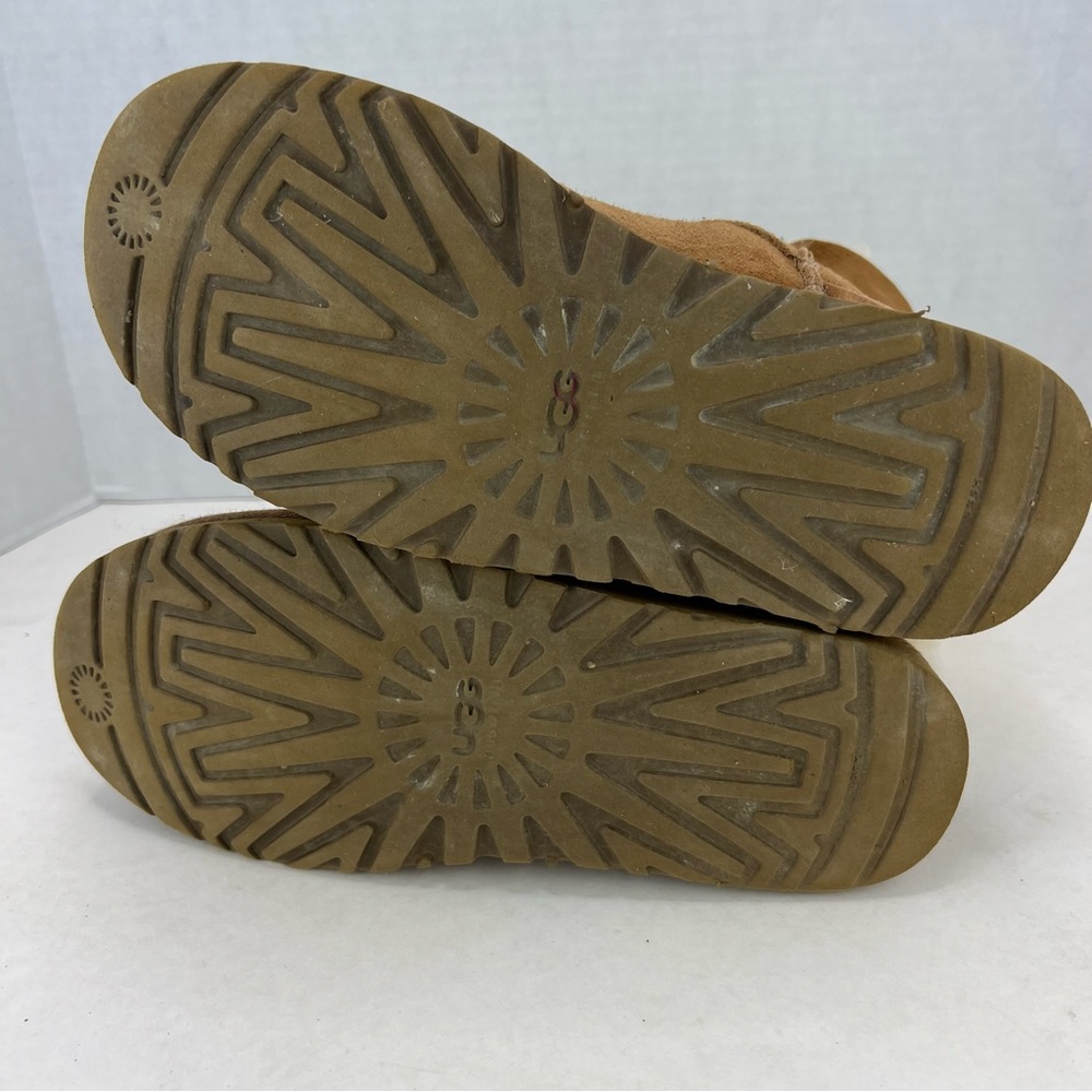 Ugg Bailey Button Fold Down Boots Size - image 3